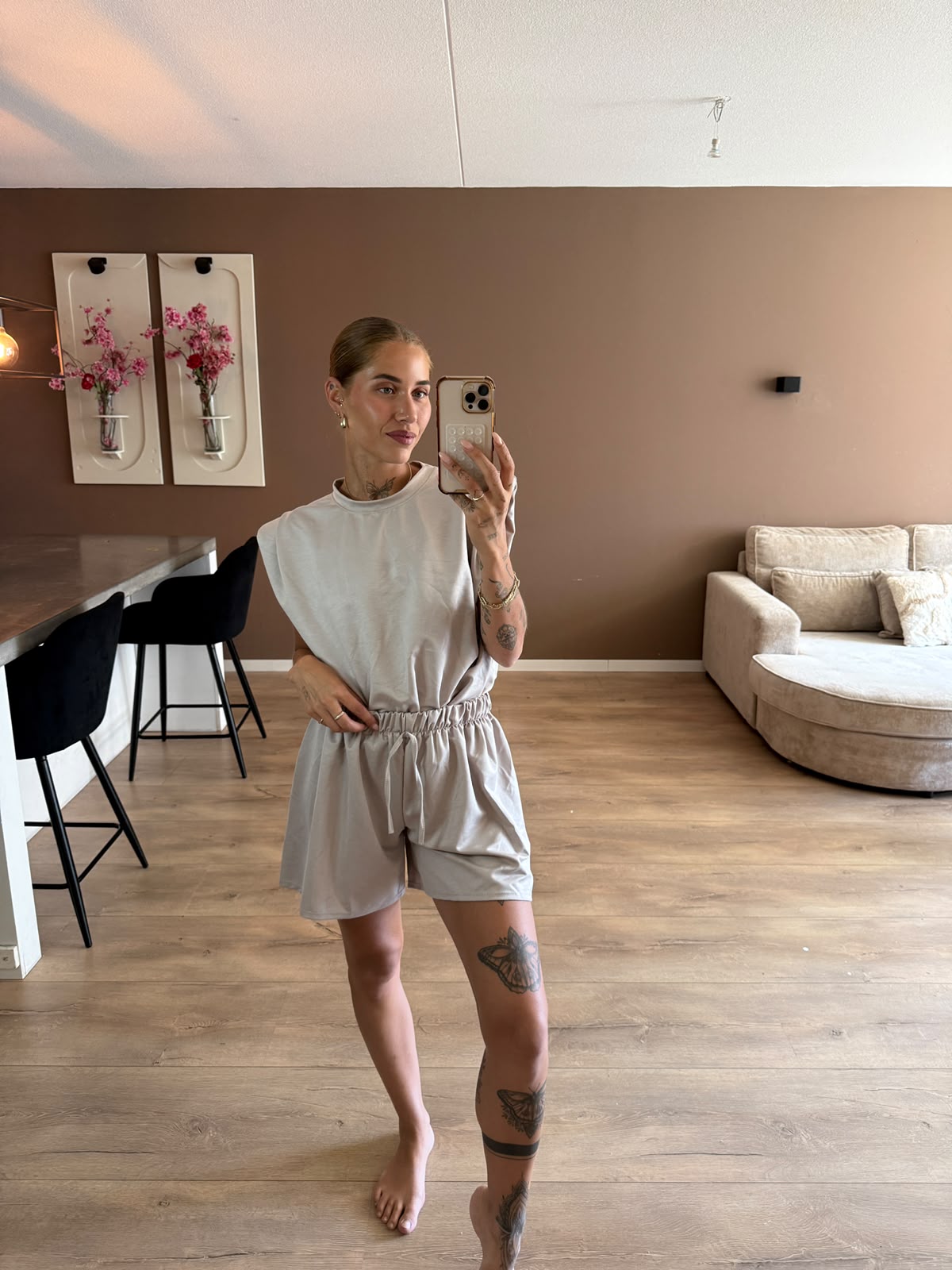 Debbie lounge set