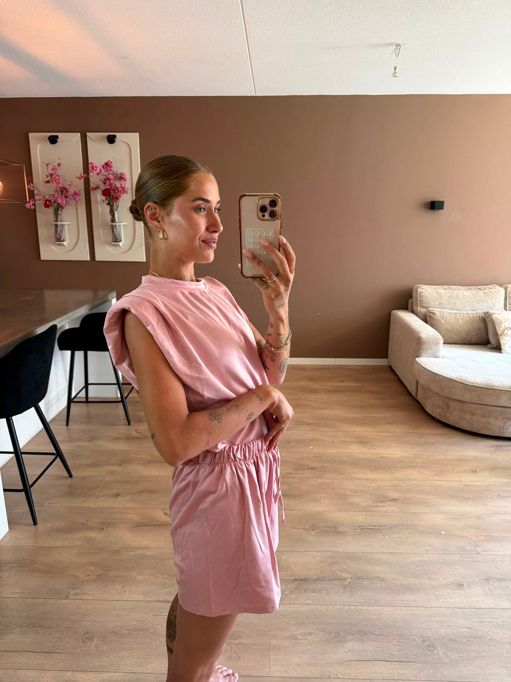 Debbie lounge set
