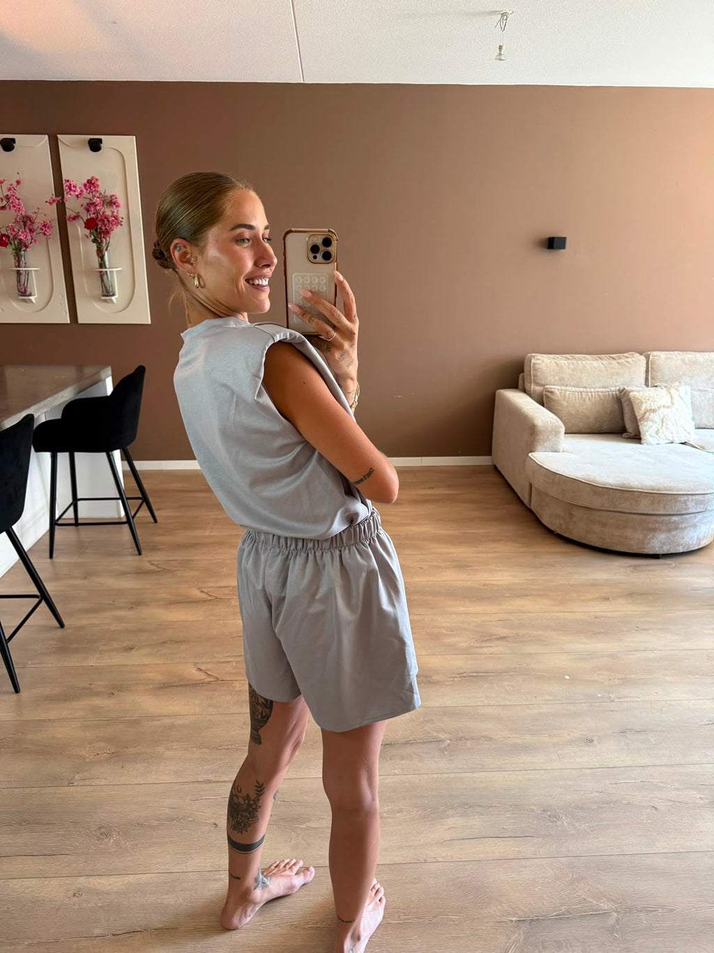 Debbie lounge set