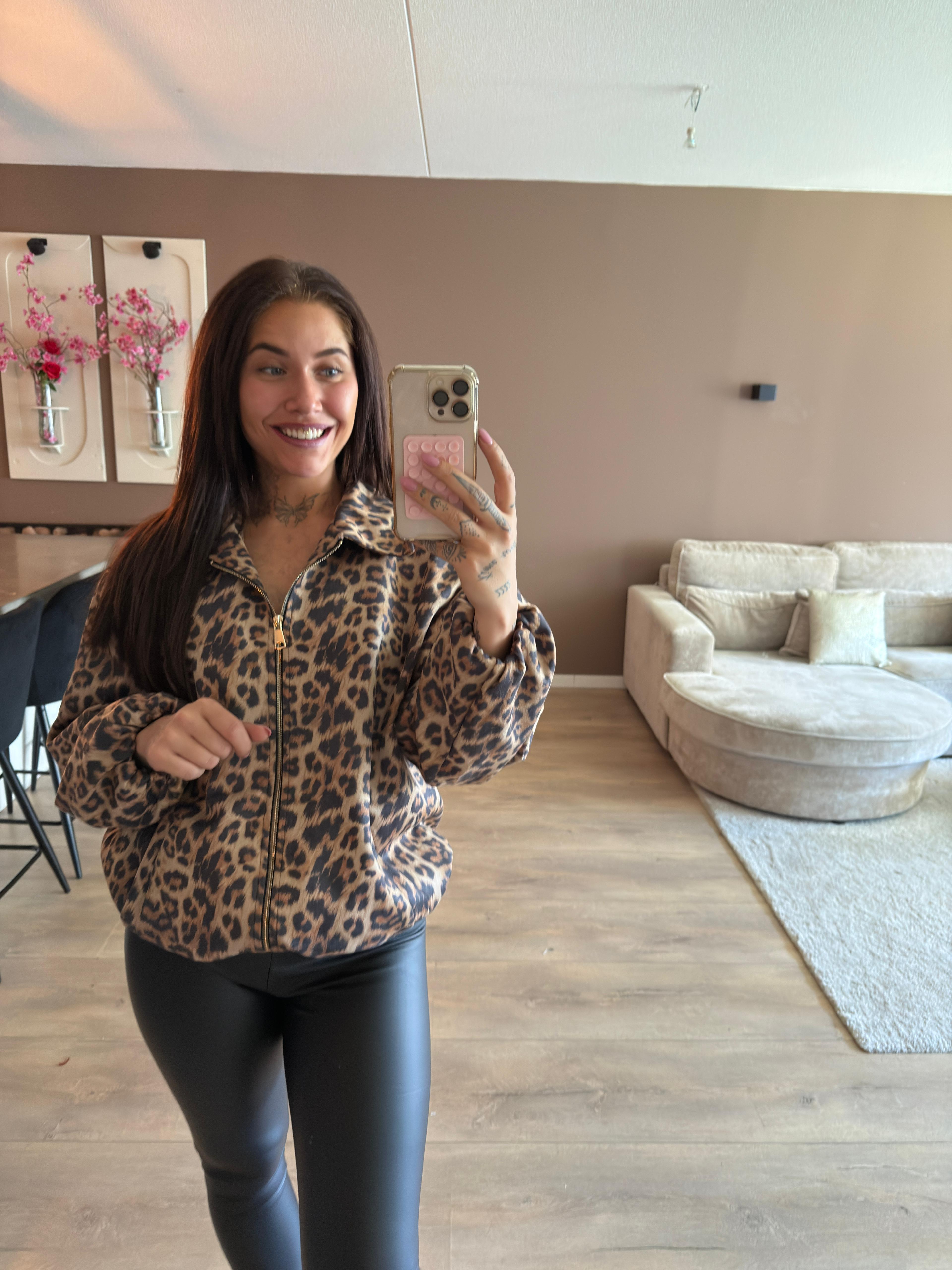 Elly panter bomber