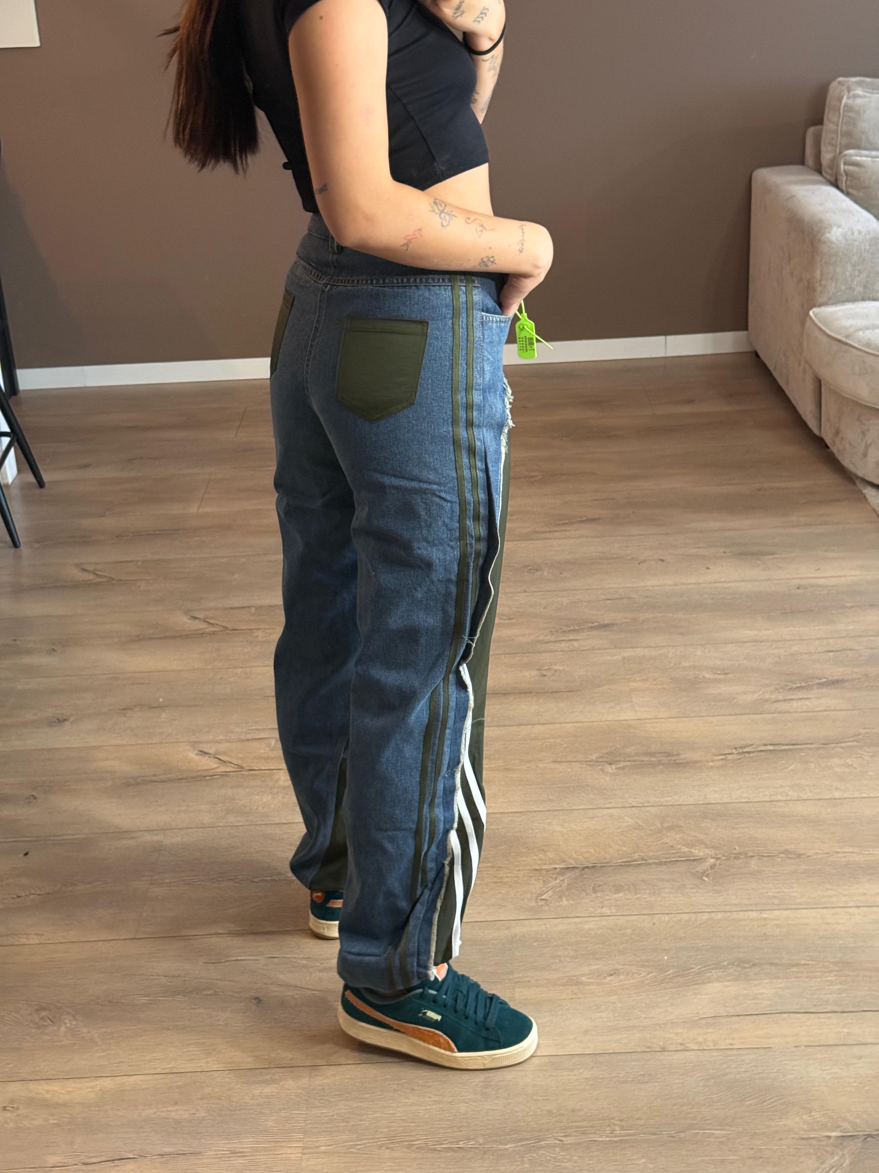 Nowi jeans