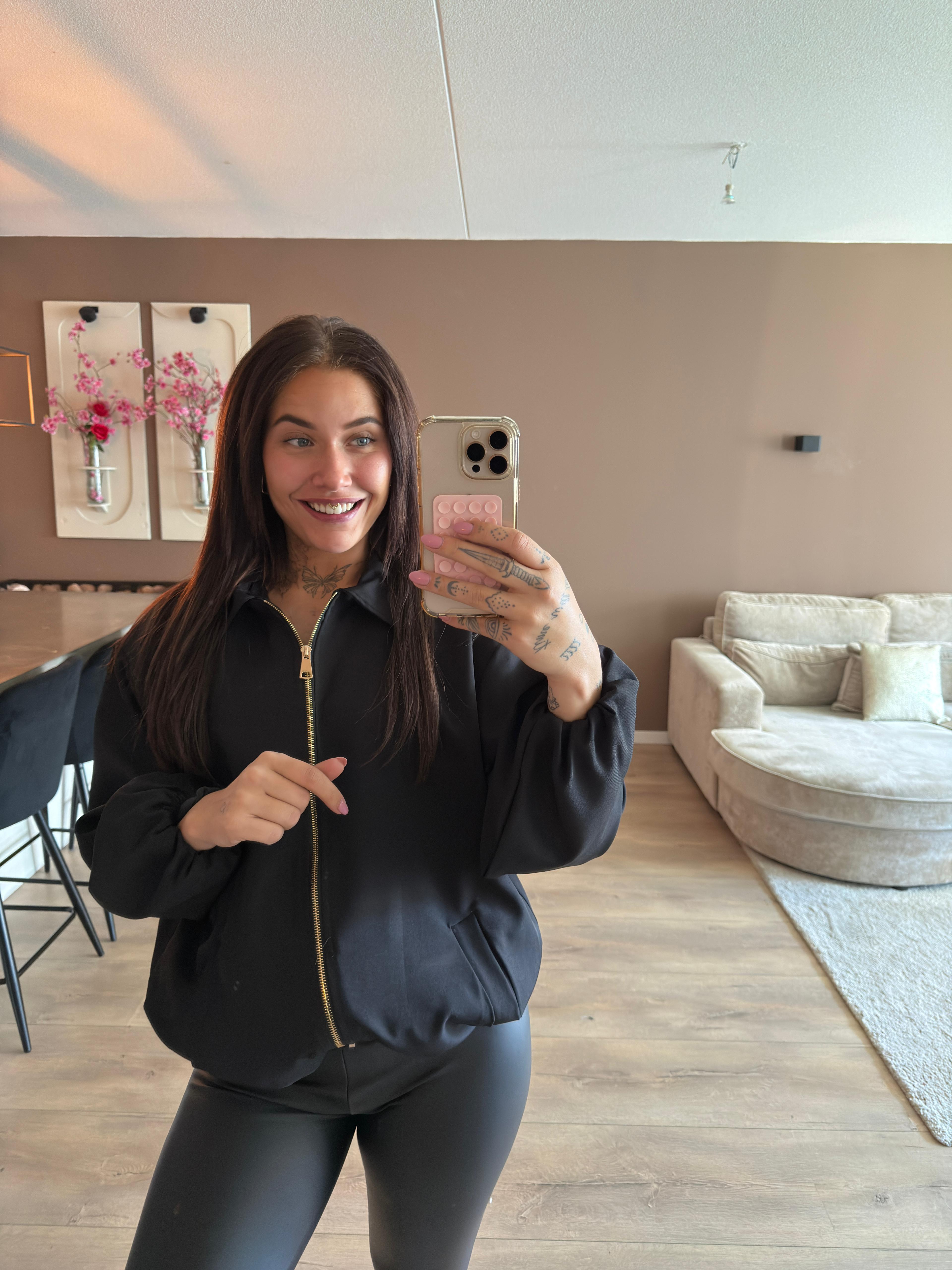 Queens jacket