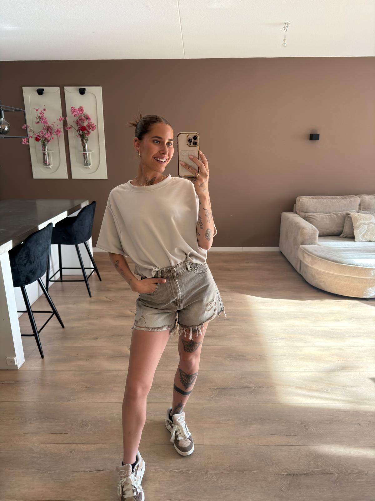 Kate tshirt