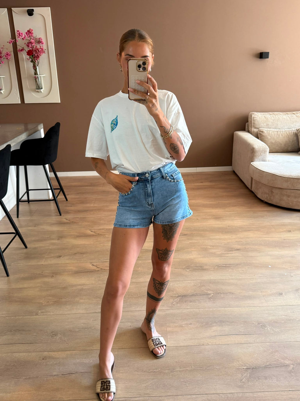 Vella short