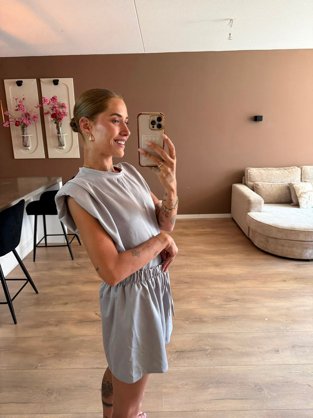 Debbie lounge set