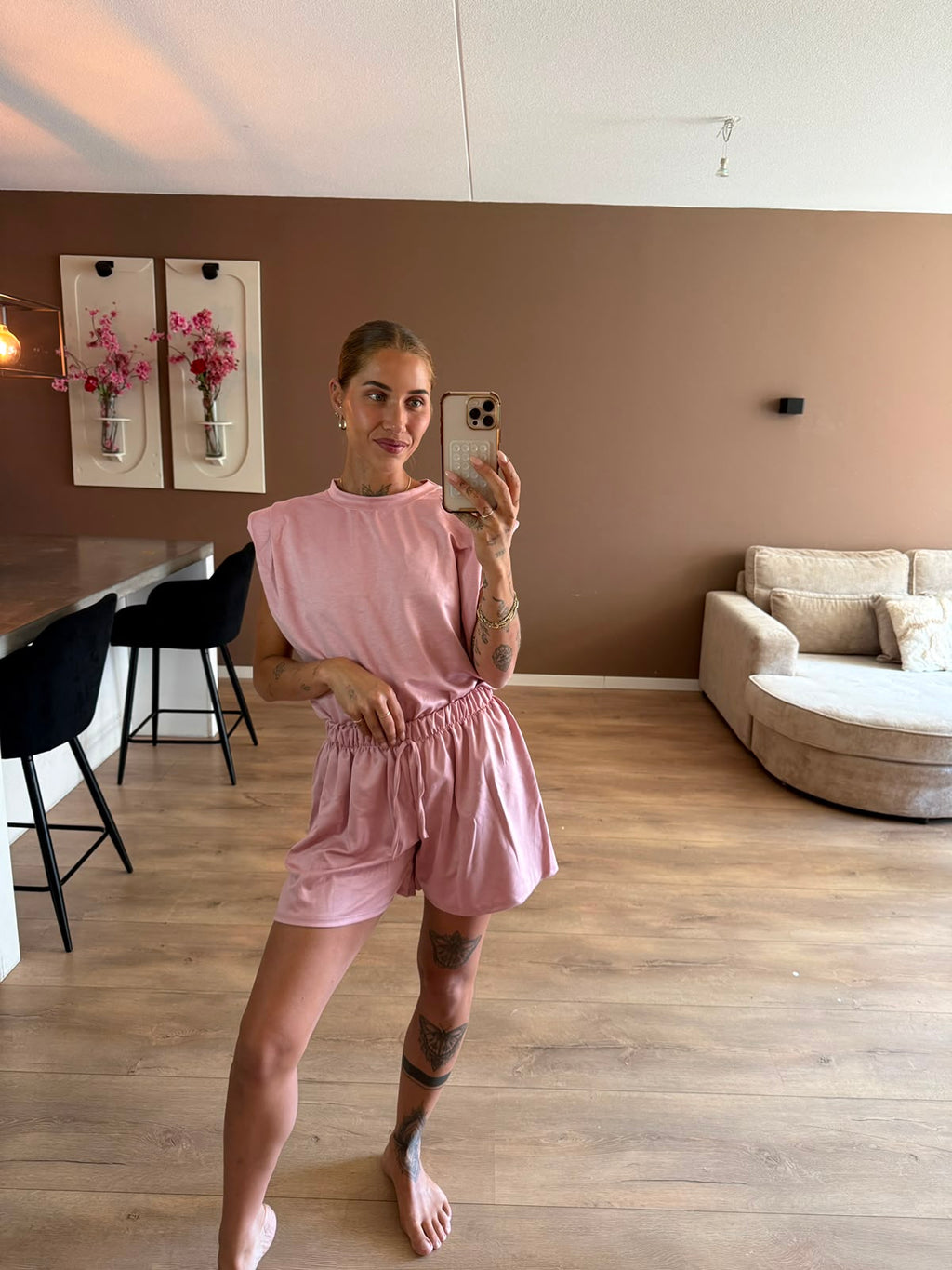 Debbie lounge set