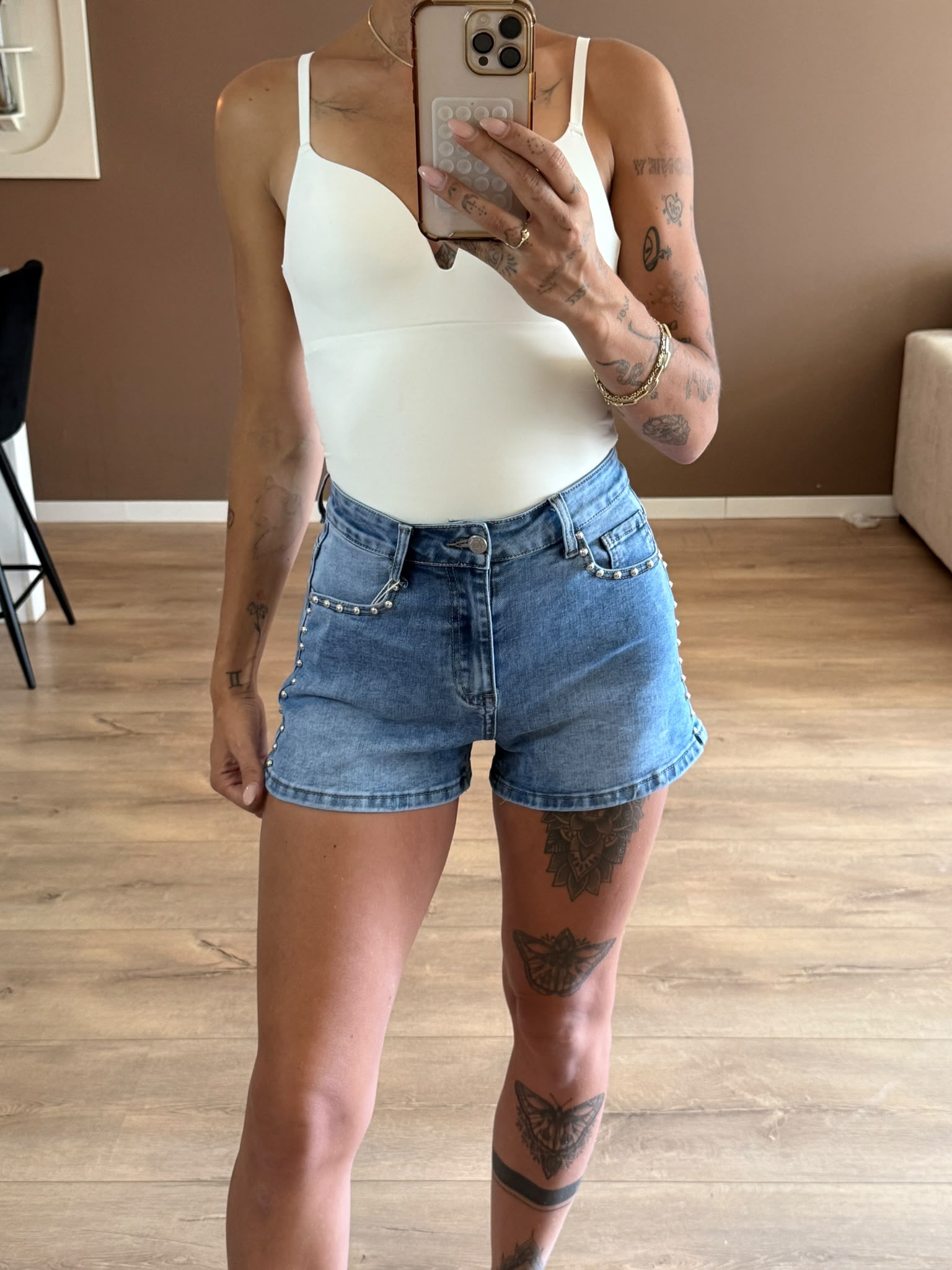 Stut short