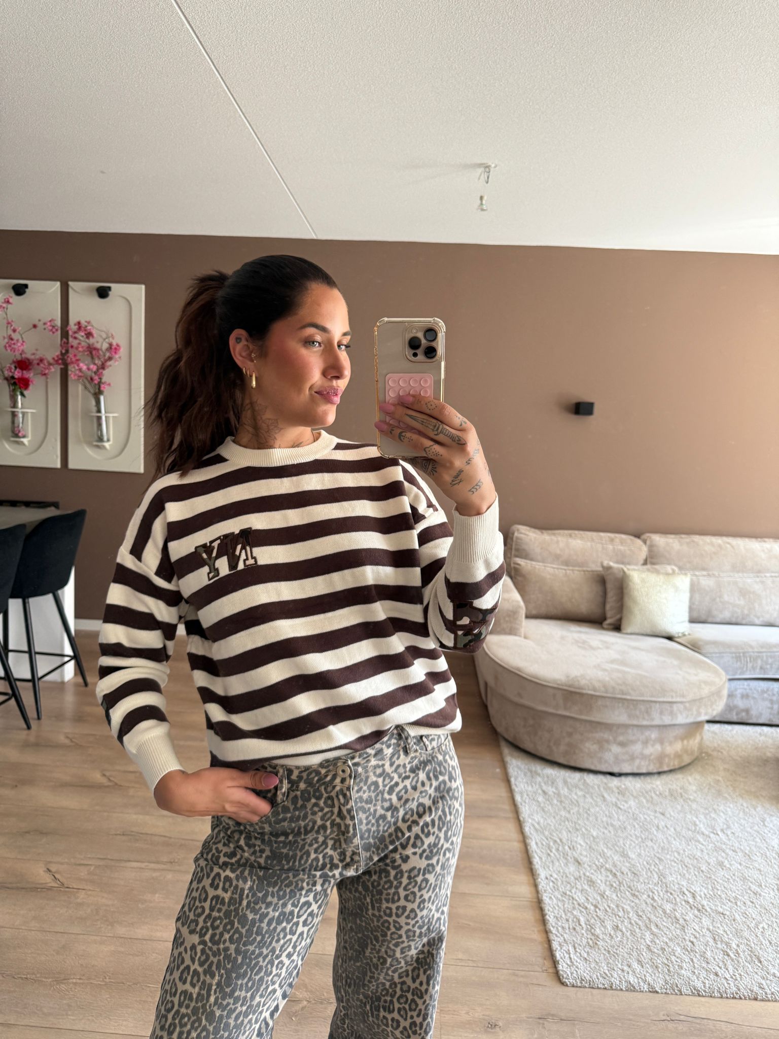 LA army print sweater