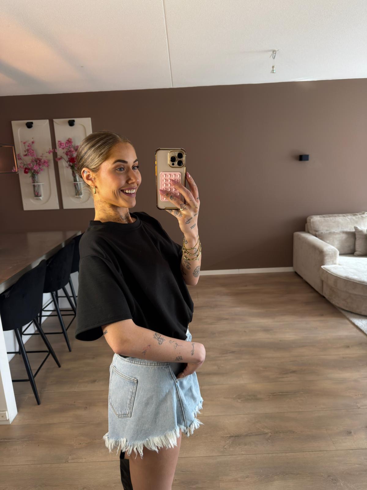 Kate tshirt