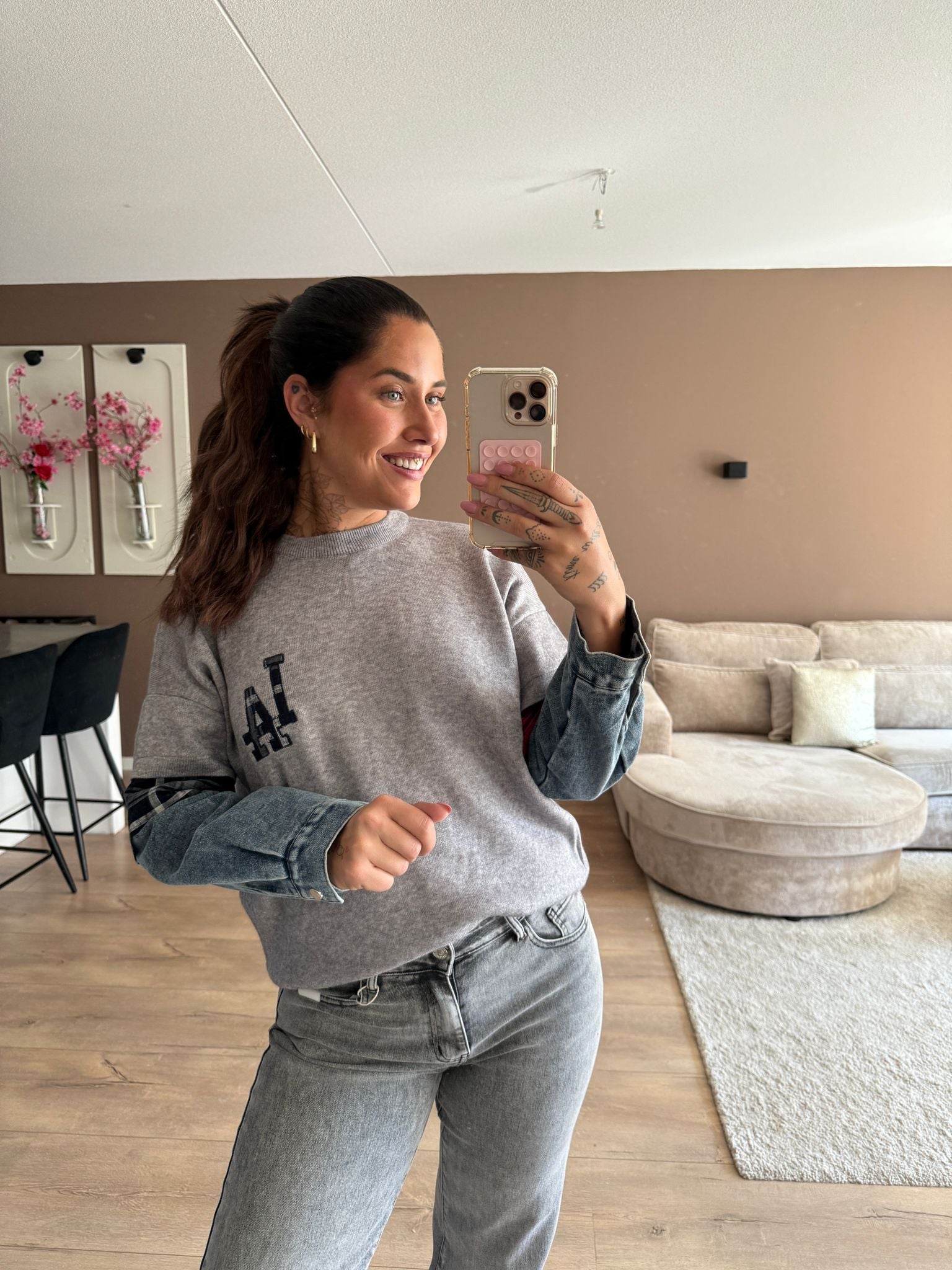 LA denim sweater