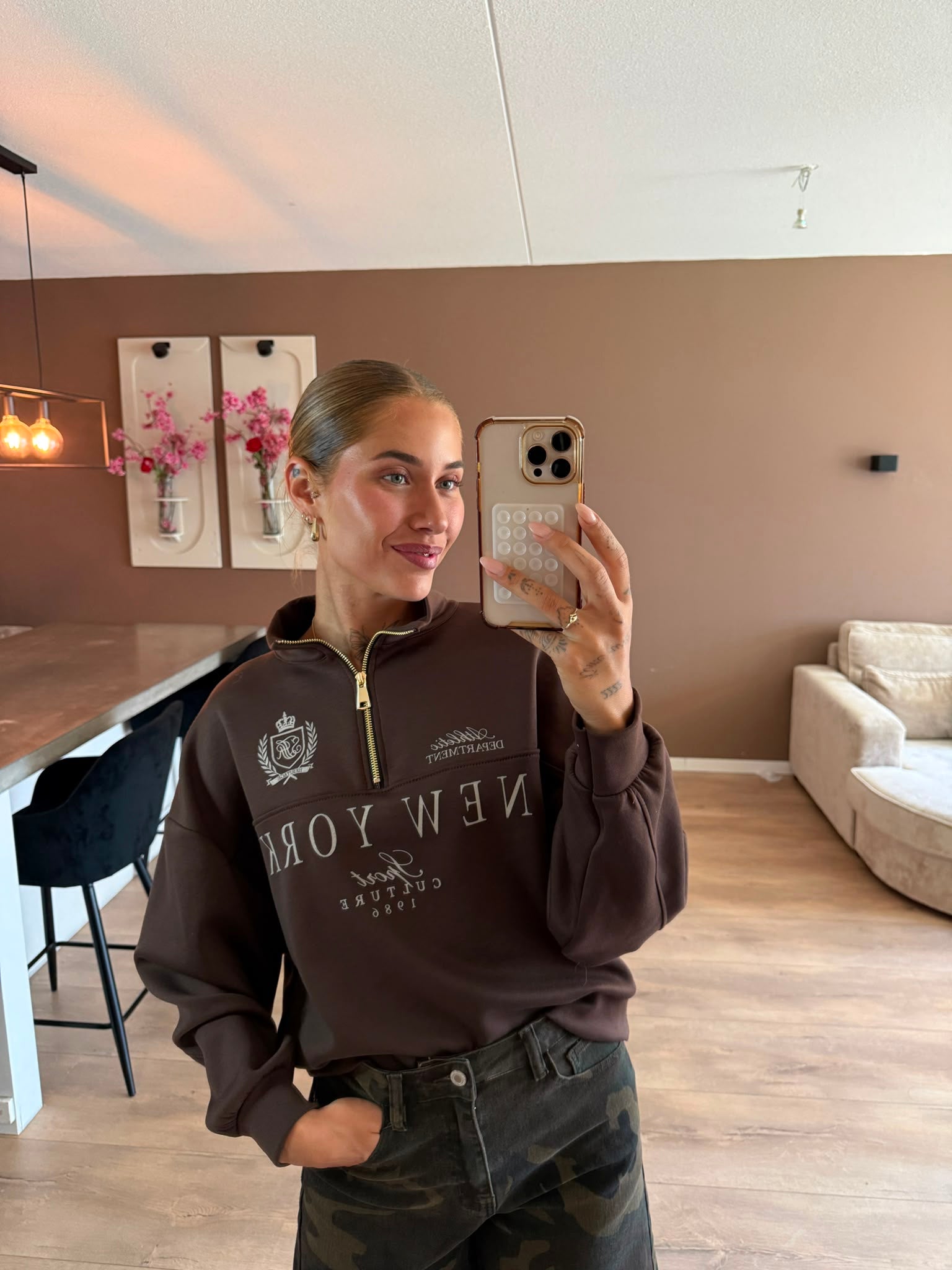 New York sweater bruin
