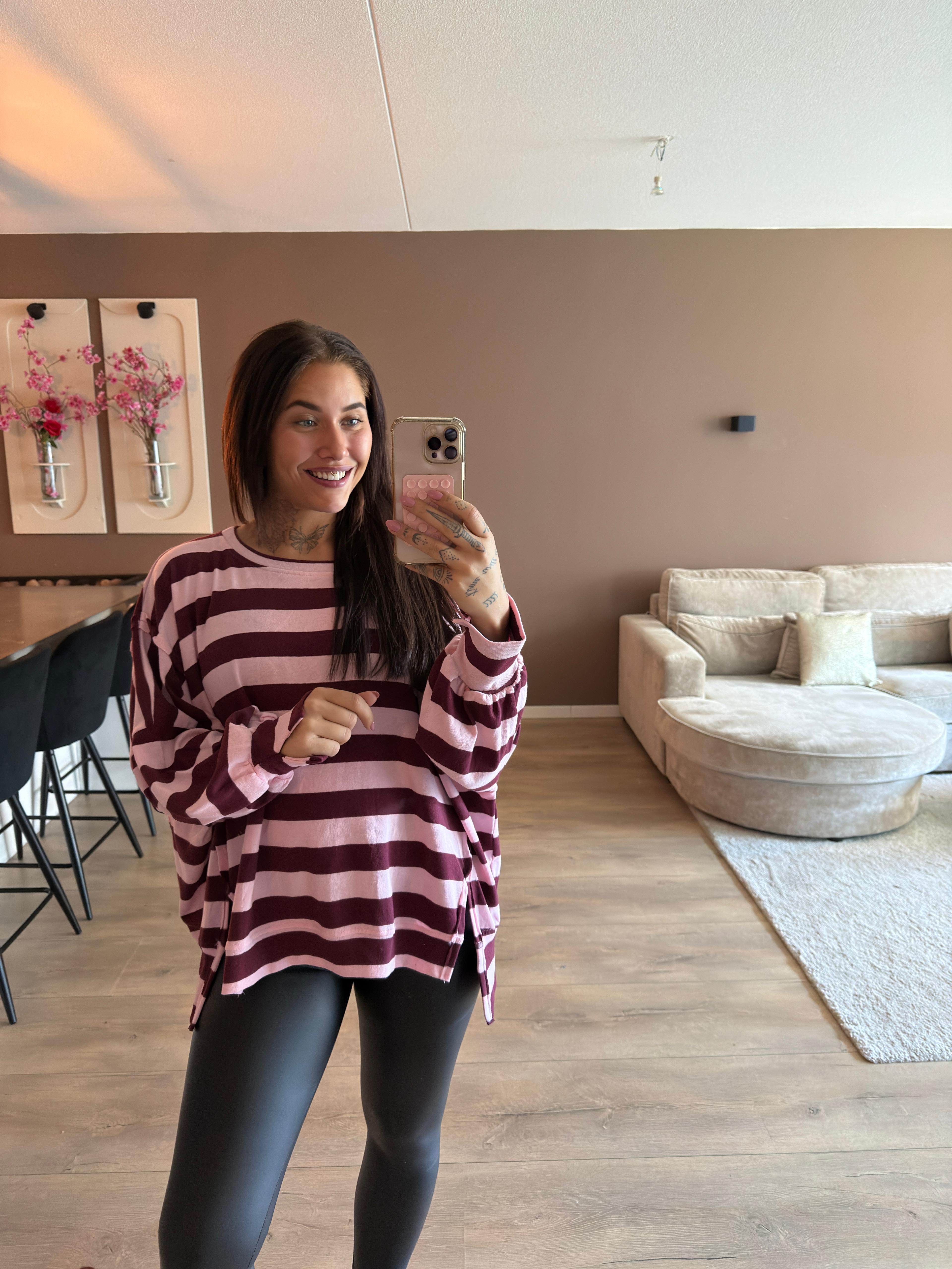 Vinly sweater