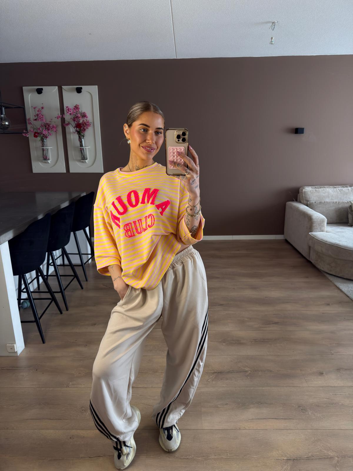 Amore club tshirt