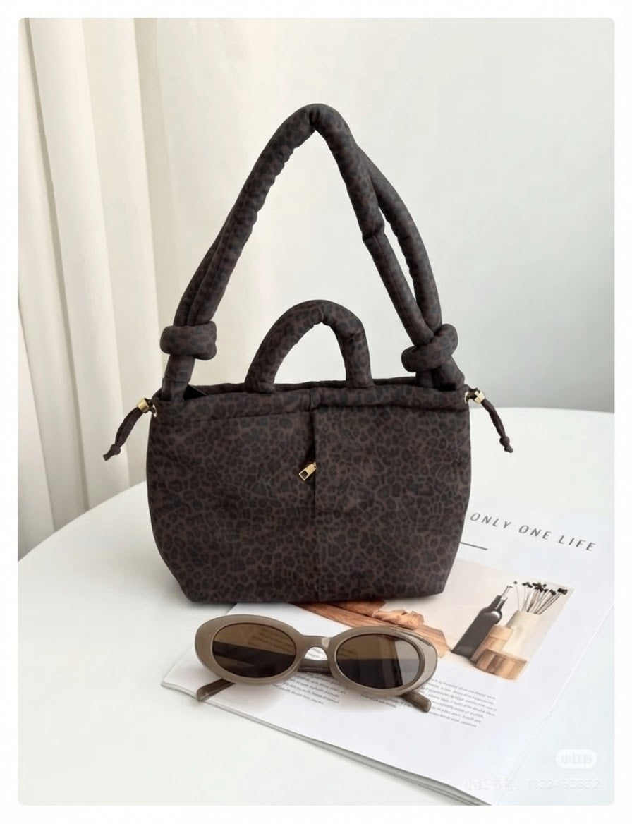 Perfect panter bag