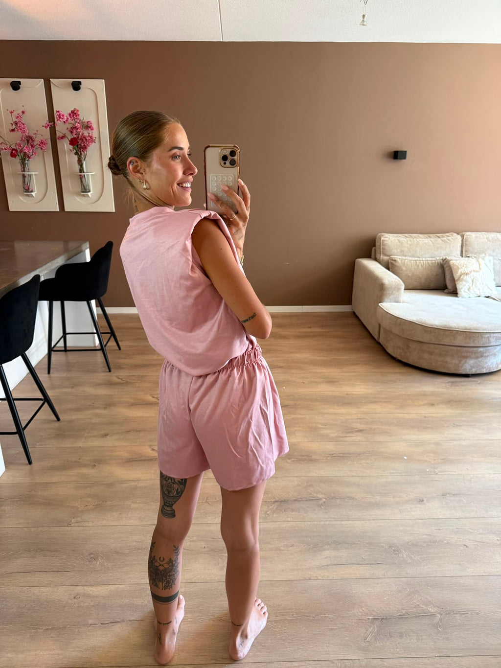 Debbie lounge set