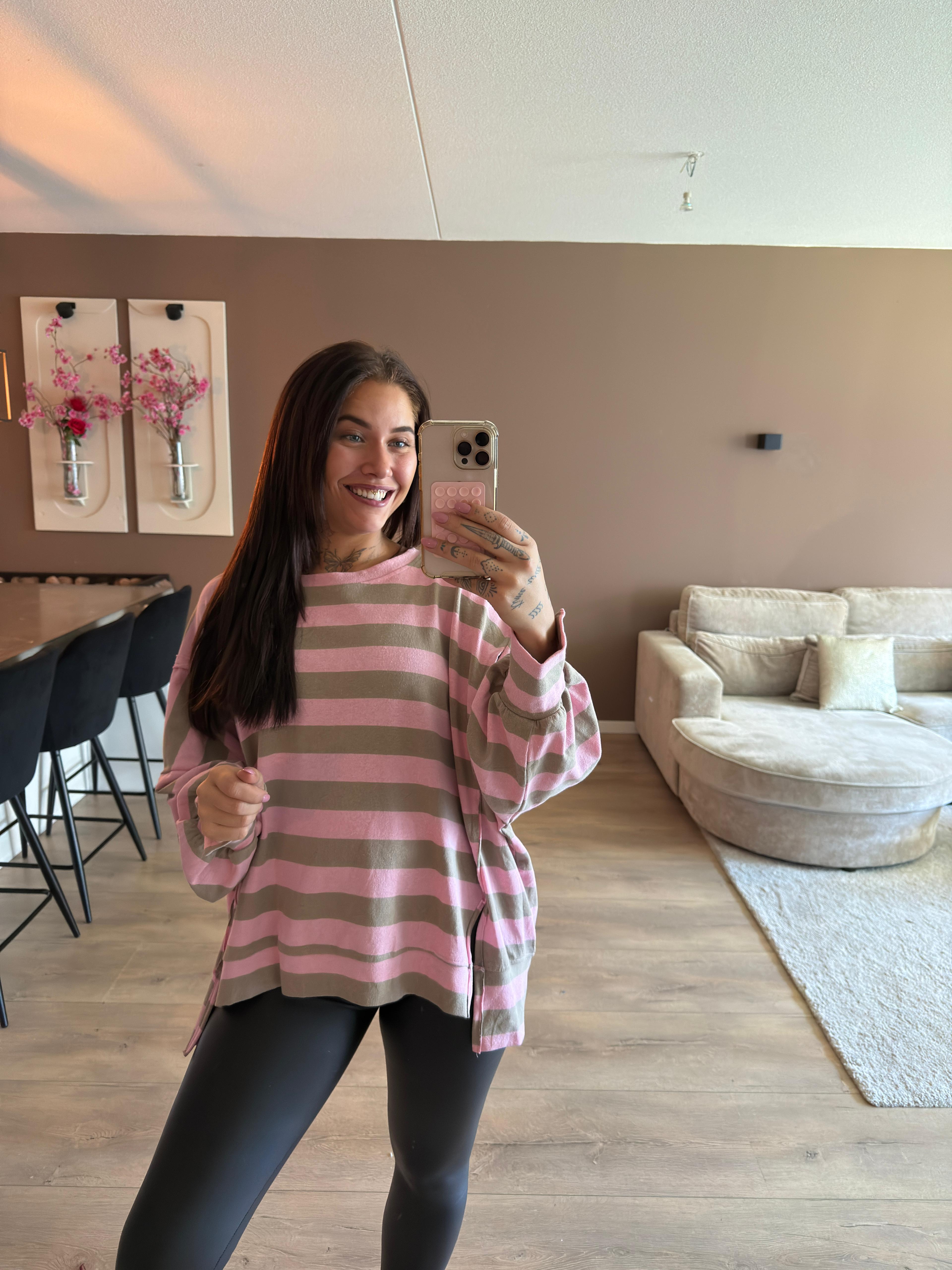 Vinly sweater