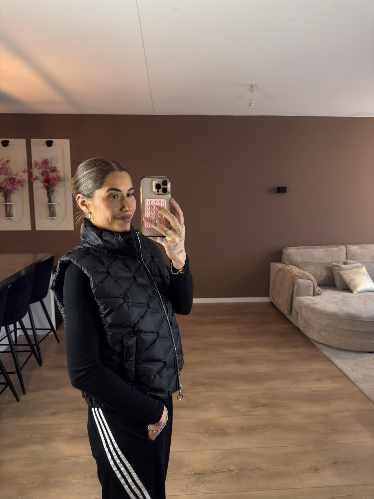 Yael body warmer
