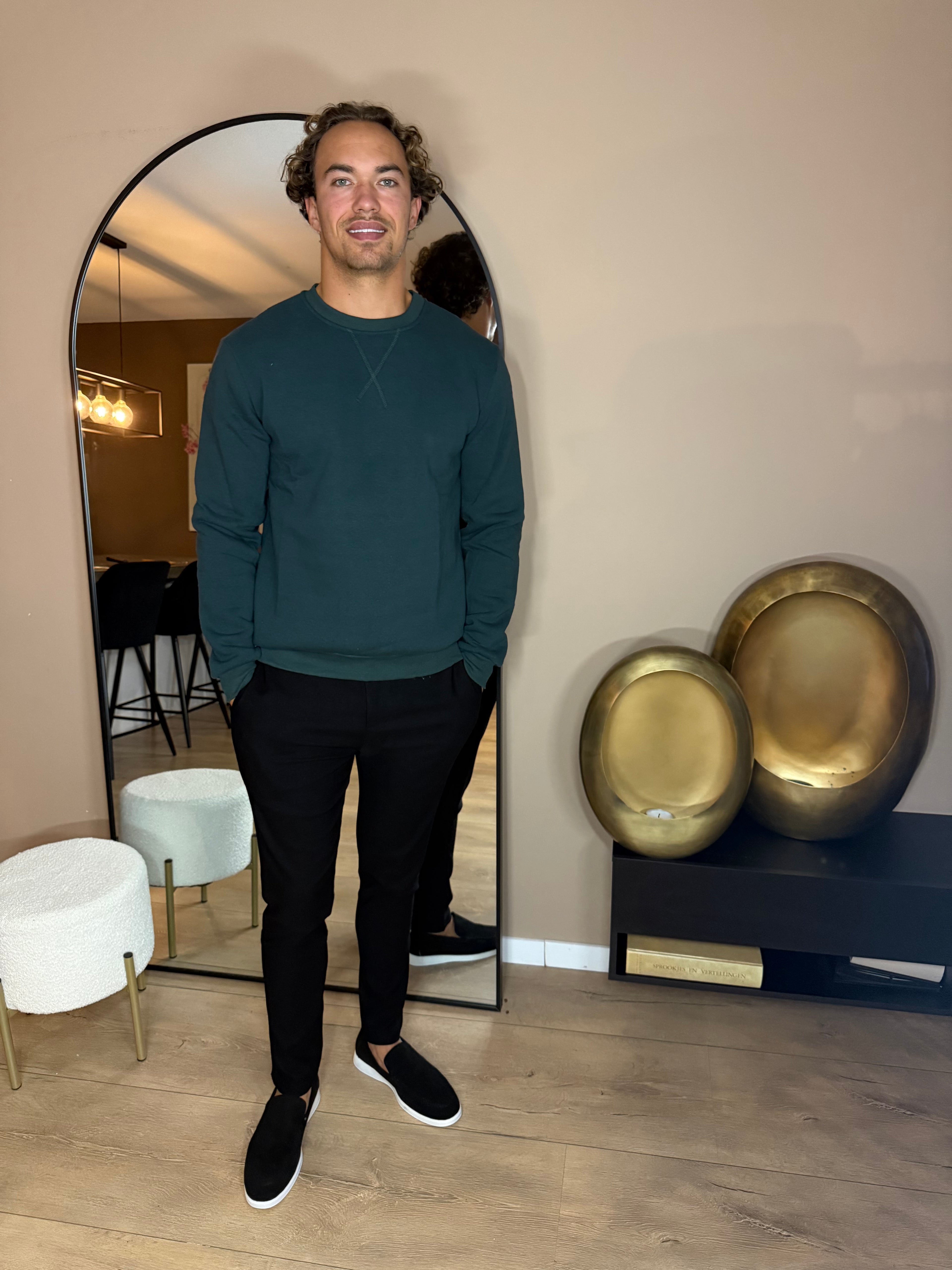 De basic sweater