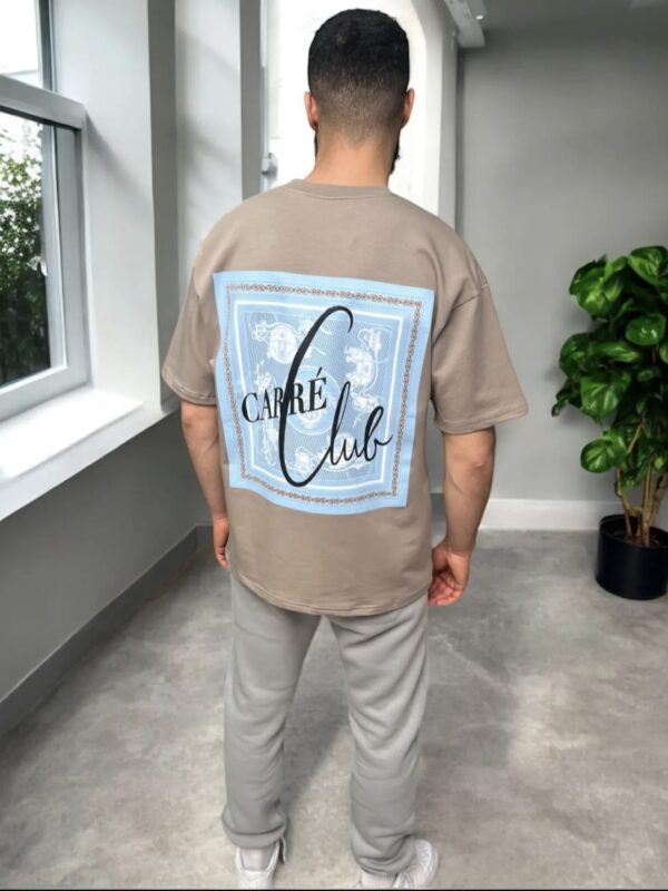 THE CARRE CLUB TEE - TAUPE