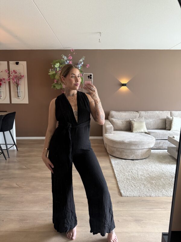 The Jayd Jumpsuit - Black