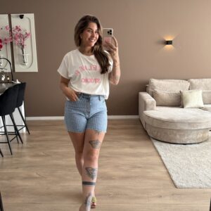 THE STRASS SHORT