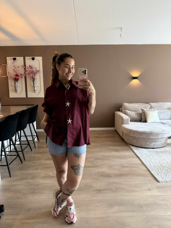 THE OVERSIZED TREND BLOUSE - BORDEAUX