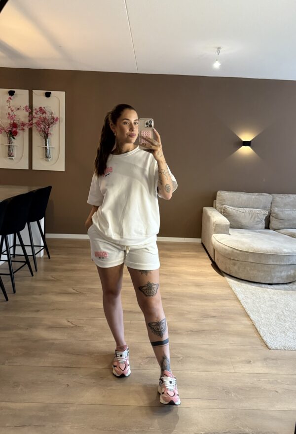 THE SOHO SET - WHITE PINK