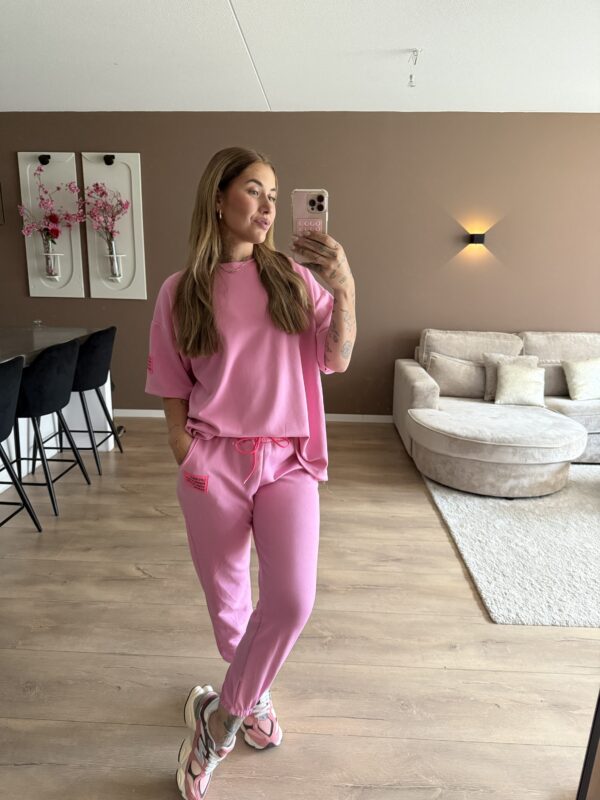 Life isn’t perfect long pink